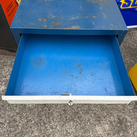 Vintage Delco 大型キャビネット 18-262