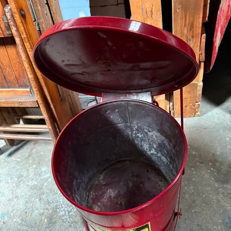 Vintage OILY WASTE CAN 18-250