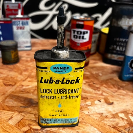 Vintage Lub-a-Lock Oil Can 16-c-77