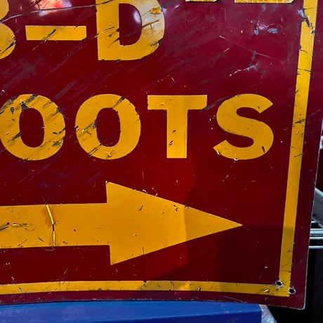 Vintage CHICOPEE SIGN 20-202-52