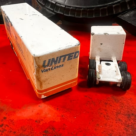 Vintage minicar UNITED Vanline トレーラー 20-389-15