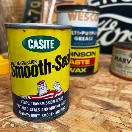 Vintage Smooth-Seal Transmission Fluid Can 16-c-64