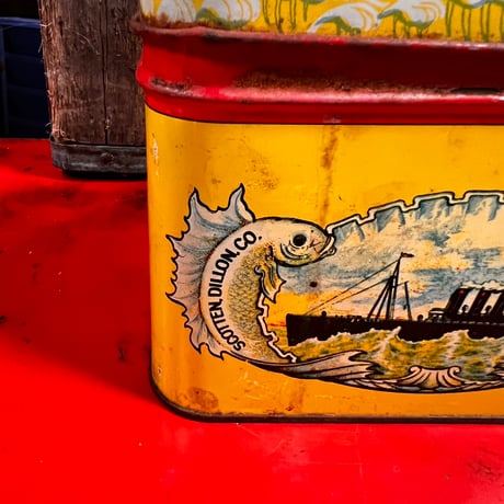 Vintage TABACCO CAN 20-47