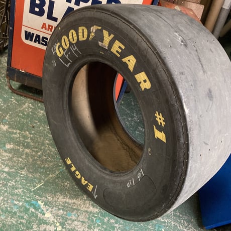 Goodyear Eagle　ヴィンテージ　＃1タイヤ　15-112