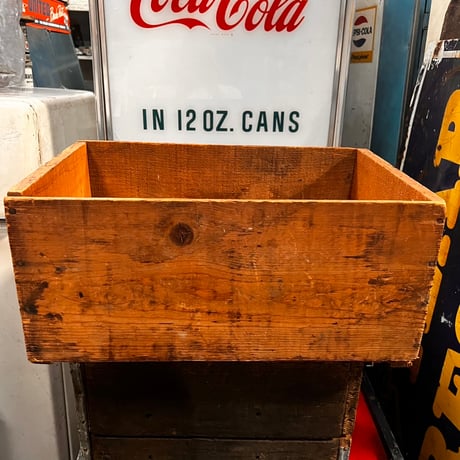 Vintage Diamond Brand WoodCrate 20-430