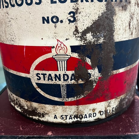 Vintage Standard OIL CAN 19-322