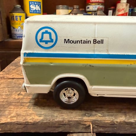 Vintage Mountain Bell Telephone Service Van ミニカー 21-316