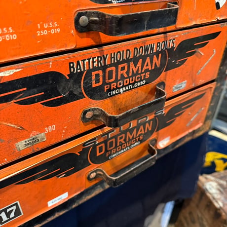 Vintage DORMAN PRODUCTS キャビネット 20-240