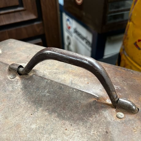 Vintage  ToolBox 19-229