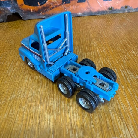 Vintage STP トレーラー ミニカー 8-122