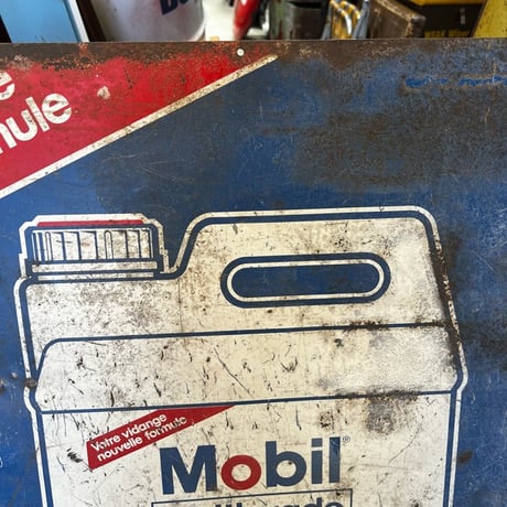 Vintage Mobil Oil Sign P-1