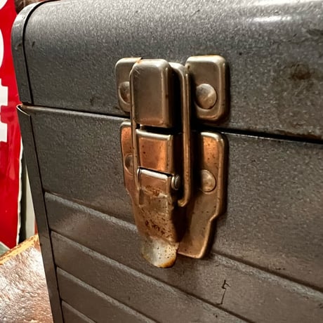 Vintage CRAFTSMAN toolbox 19-303-8