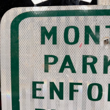 Vintage MONTHLY PARKING 道路標識 20-155-21