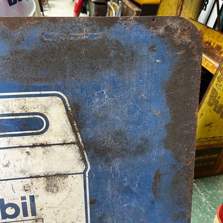 Vintage Mobil Oil Sign P-1