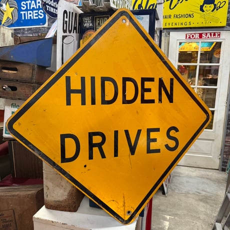 Vintage HIDDEN DRIVES ロードサイン 20-202-26