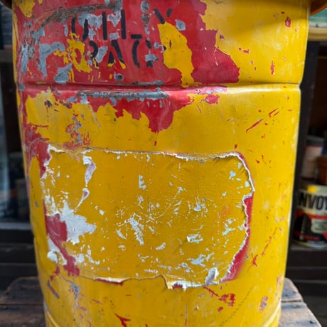 Vintage TRASH CAN 19-38