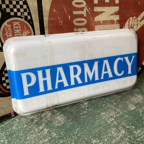 PHARMACY　ヴィンテージ　大型プラスチック看板　14-302