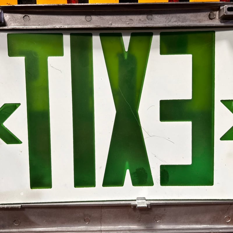 八　看板 61PDc10+qCL.jpg_BO30,255,255,