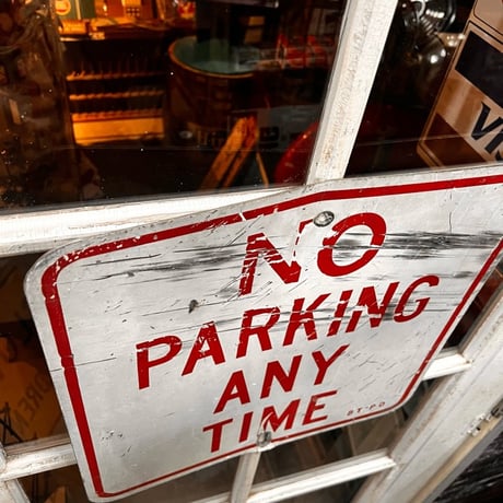Vintage NO PARKING 道路標識 看板 19-108-39