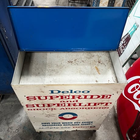 Vintage Delco タイヤ付キャビネット Cabinet 11-157
