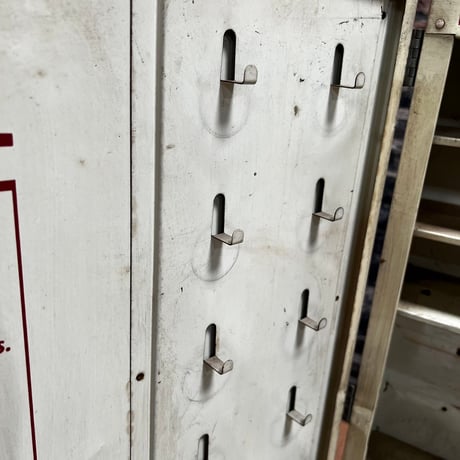 Vintage CABINET 16-383