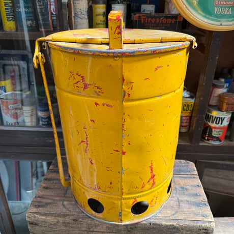 Vintage TRASH CAN 19-38