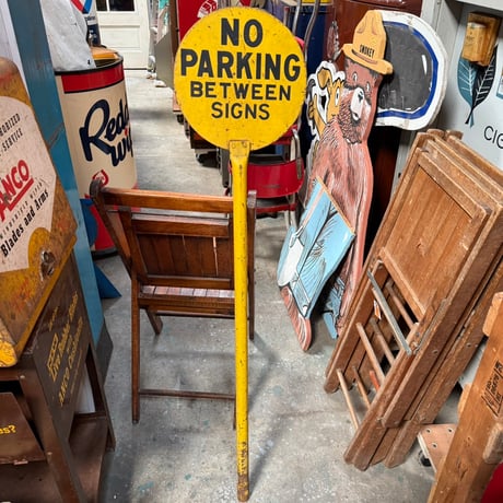 Vintage NO PARKING BETWEEN SIGNS 看板 20-237