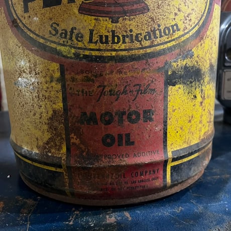 Vintage PENNZOIL OIL CAN 19-158