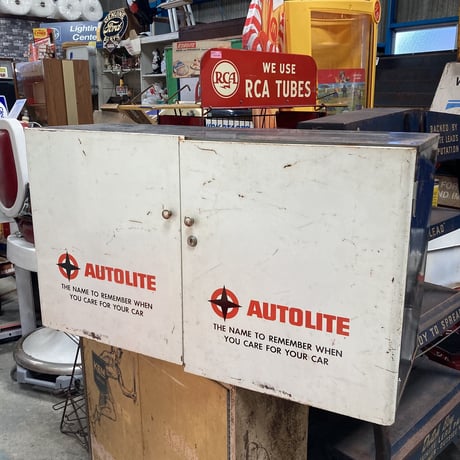 ビィンテージナンバリングキャビネット アメリカビンテージ 特大!! 横幅2580ミリ 堂々とした佇まいで