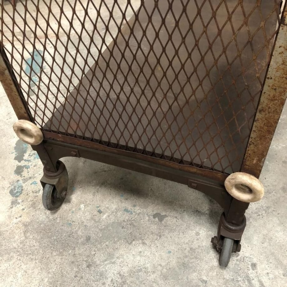 63eef4ce97c24539f822c170