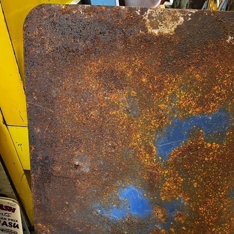 Vintage Mobil Oil Sign P-1