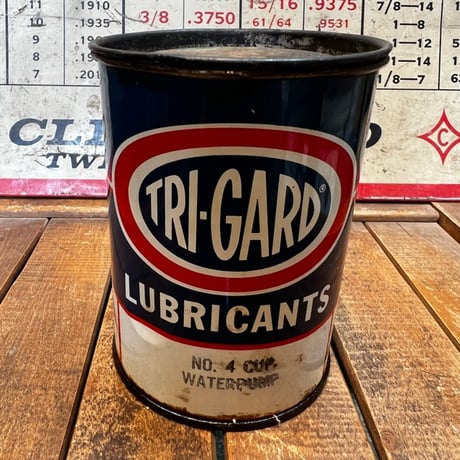 Vintage TRI-GARD LUBRICANTS OilCan 16-c-23