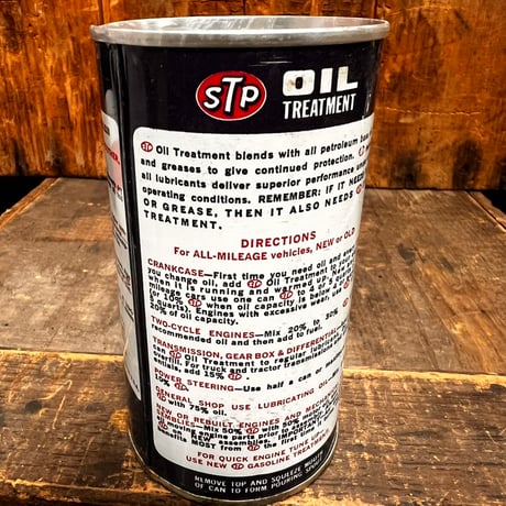 Vintage STP OIL CAN 17-77-16