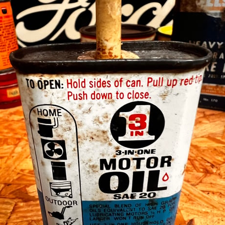 Vintage 3-IN-ONE MOTOR Oil Can 16-c-74
