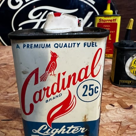Vintage Cardinal OIL CAN 16-c-41