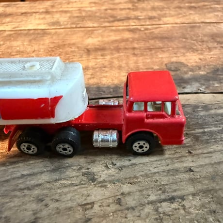 Vintage EXXON タンクローリートラック 20-428-24
