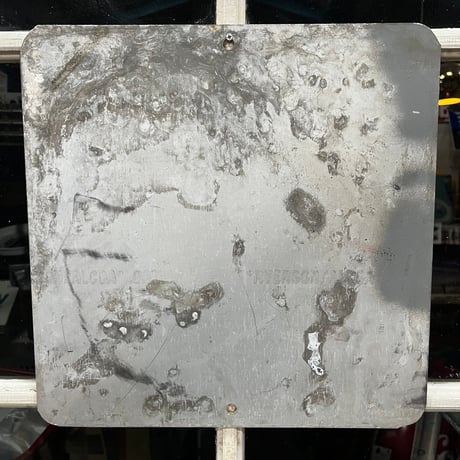 Vintage C/C SIGN 19-105-29