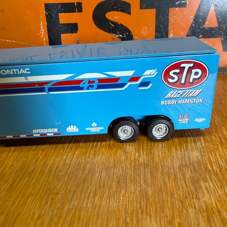 Vintage STP トレーラー ミニカー 8-122