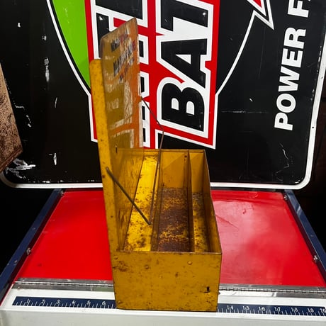 Vintage ROADMAP DISPLAY RACK 19-337