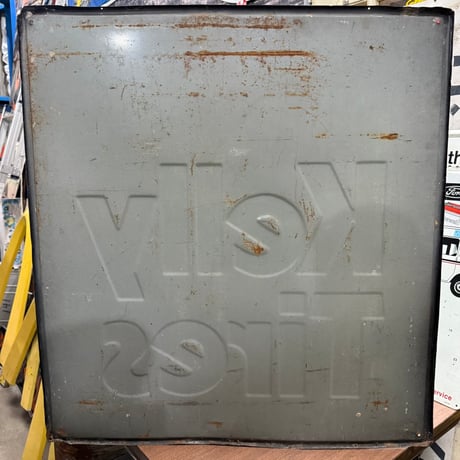 Vintage Kelil Tires 看板 20-180
