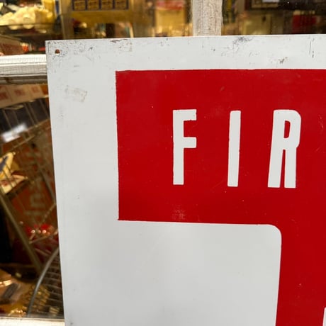 Vintage FIRE EXTINGUSHER SIGN 18-218-5