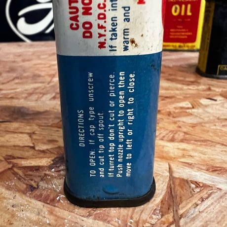 Vintage Cardinal OIL CAN 16-c-41
