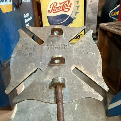 Vintage WILLIAMSTOWN FD MEMBER  アイアンサイン 19-185-6