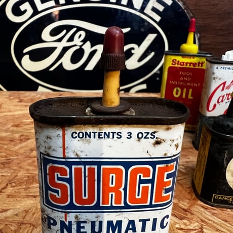 Vintage SURGE OIL CAN 16-c-39