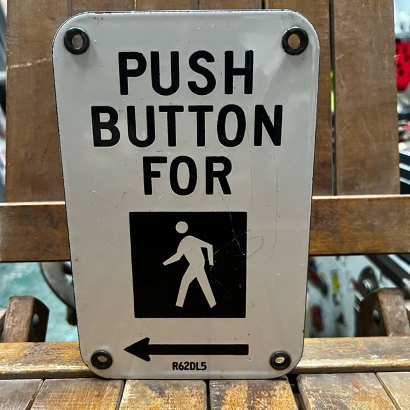 Vintage 信号機 歩行者用 押しボタン 看板 17-354-1 | BigBear On