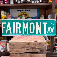 Vintage FAIRMONT AV 両面 道路標識 18-24