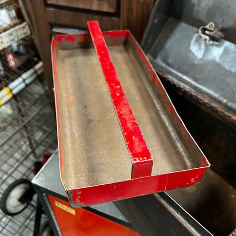 Vintage  ToolBox 19-229