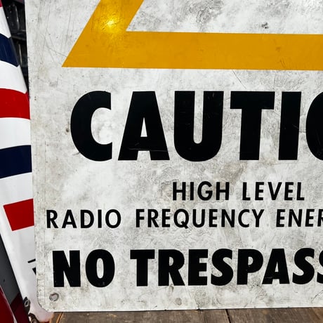 Vintage CAUTION SIGN 19-108-54