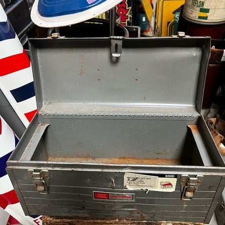 Vintage CRAFTSMAN TOOL BOX 19-303-10