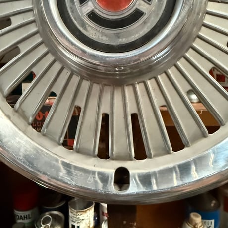 Vintage CHEVROLET ホイールキャップ 18-49-10